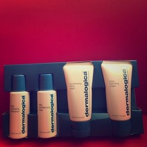 dermalogica Travel Essentials kit